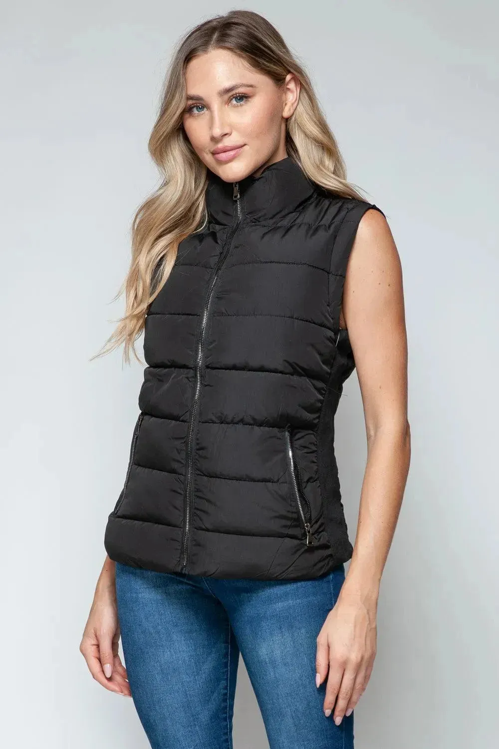Chic Pocketed Zip-Up Turtleneck Vest for Effortless Style