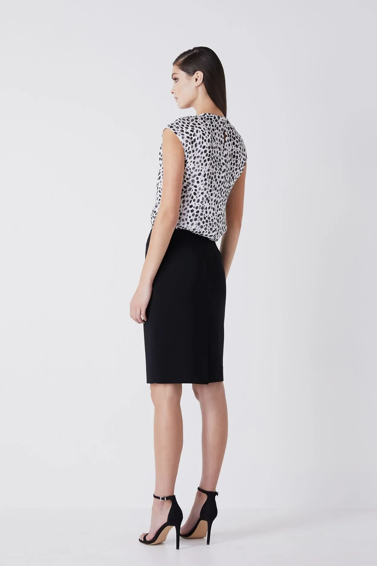 Jade Skirt - Black