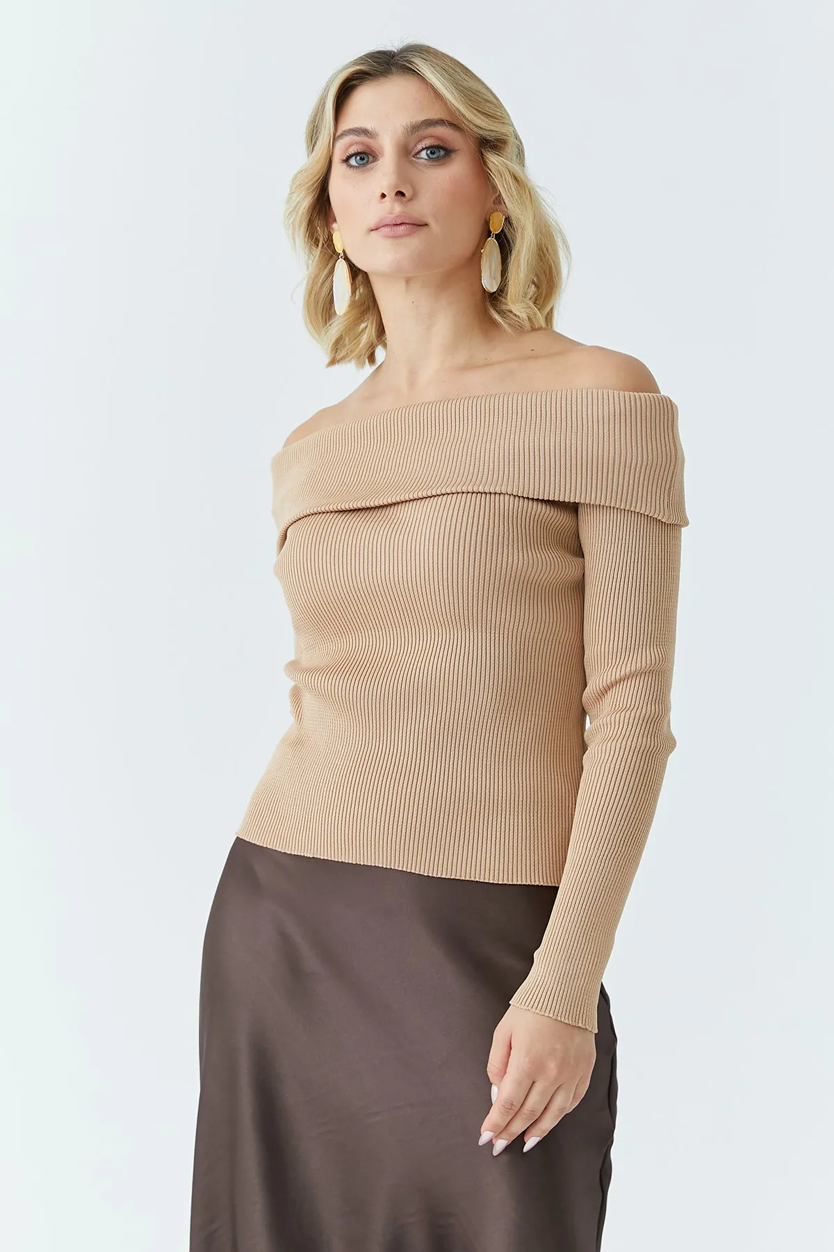 MPL Women's Turtleneck Sweater 5609 - Pola de Siero