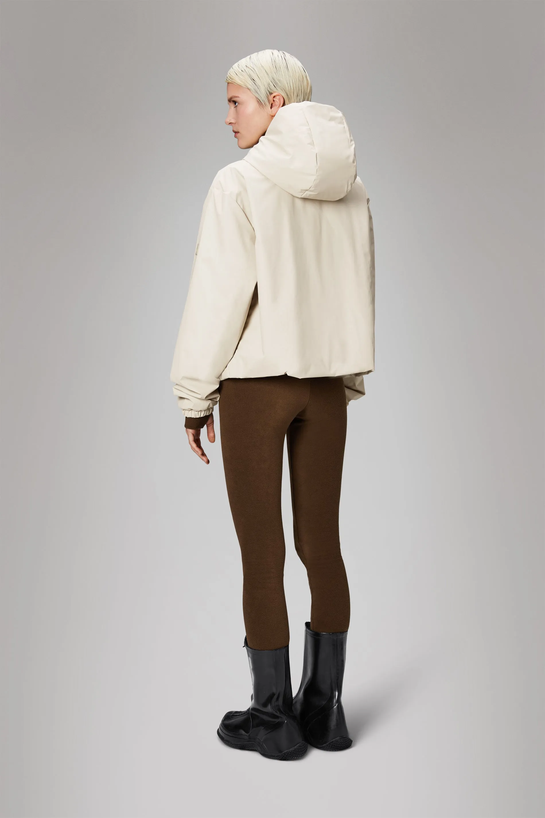Rains Lohja Short Insulated Jacket in Dune