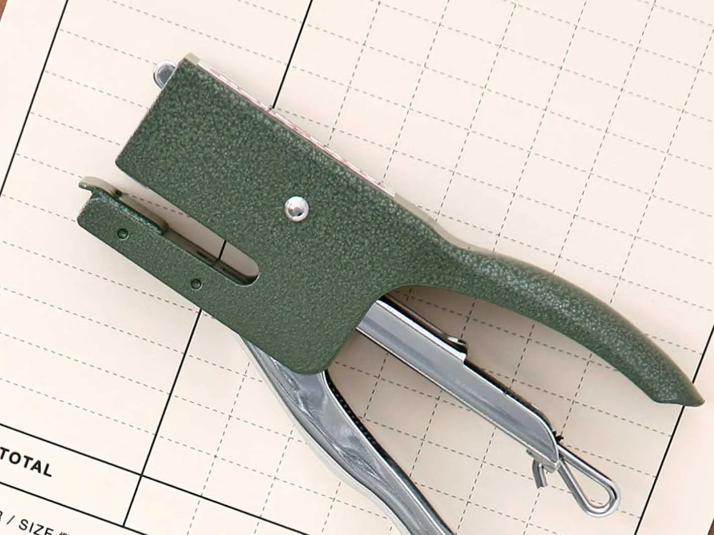 Stapler Green