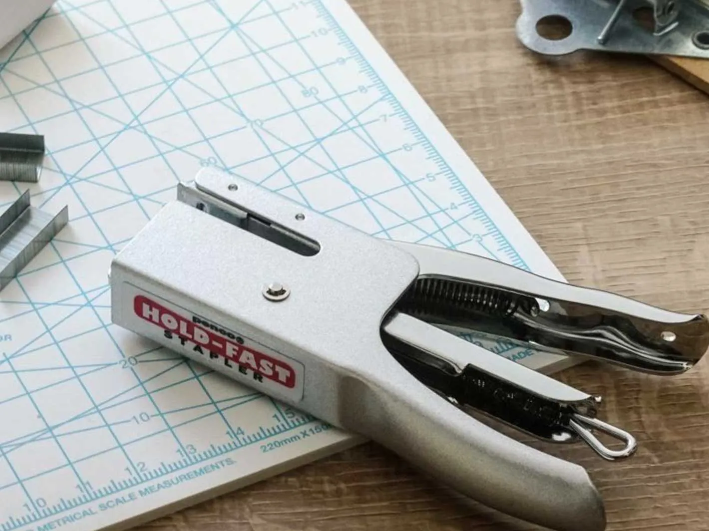 Stapler Silver