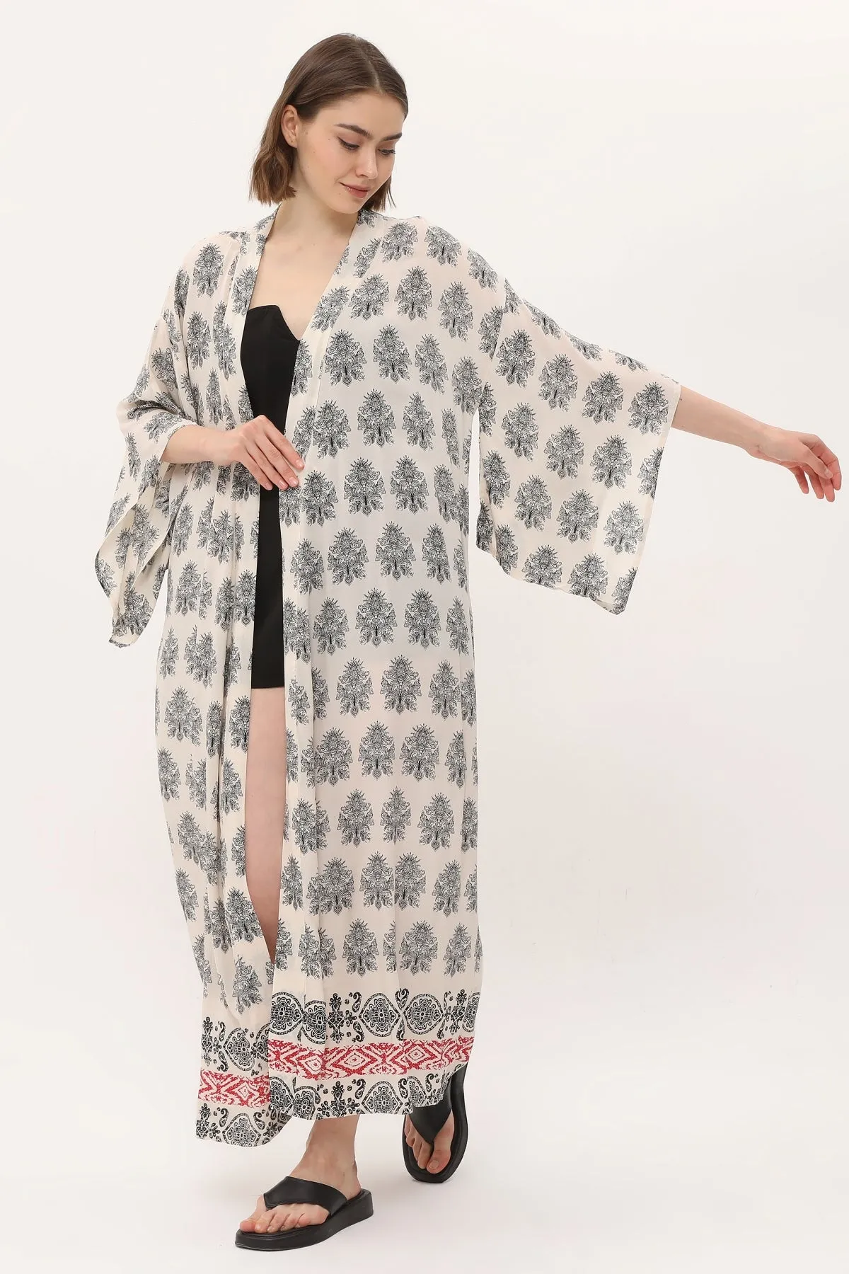 Zada - Kimono Long - Cream Paisley